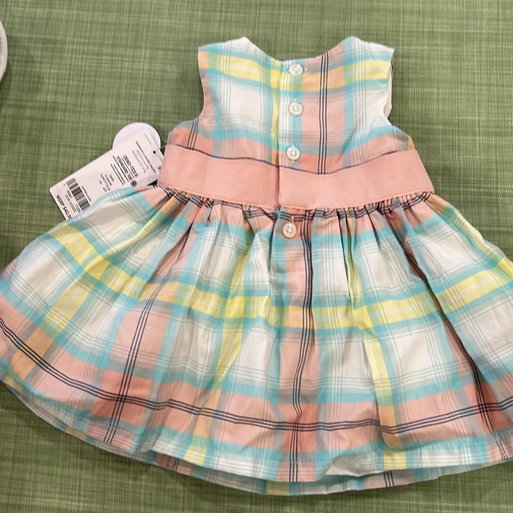 Carters Spring dress - Picture 2 of 2